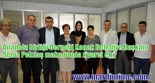 Anadolu Birliği Derneği Konak Belediye Başkanı Sema Pekdaş makamında ziyaret etti.