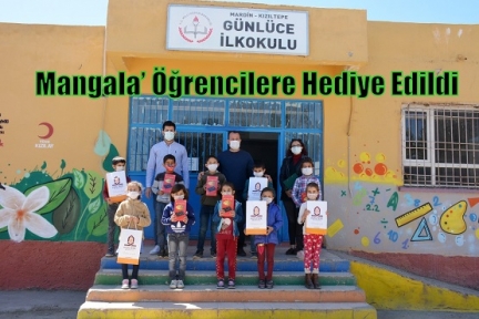 Anadolu Kültürü’nün Köklü Oyunlarından ‘Mangala’ Öğrencilere Hediye Edildi