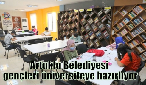 Artuklu Belediyesi gençleri üniversiteye hazırlıyor