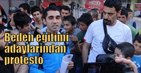 Beden eğitimi adaylarından protesto