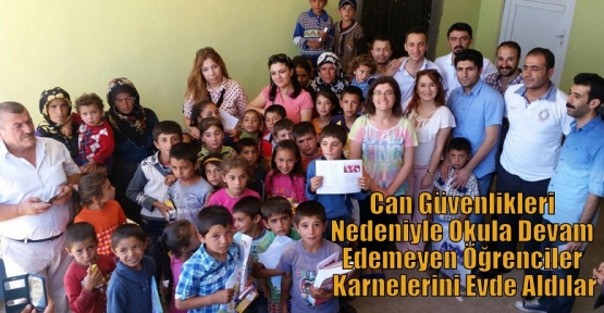 Can Güvenlikleri Nedeniyle Okula Devam Edemeyen Öğrenciler Karnelerini Evde Aldılar