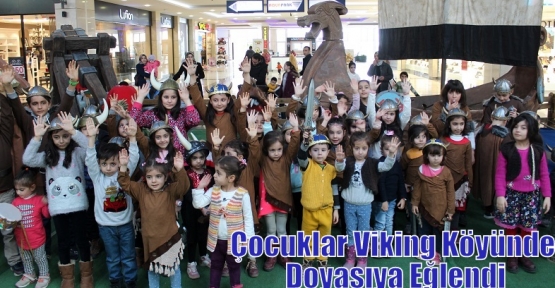 Çocuklar Viking Köyünde Doyasıya Eğlendi