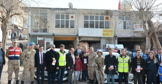 Derik'te “Öncelik Hayatın,Öncelik Yayanın“ Etkinliği ve Esnaf ziyareti