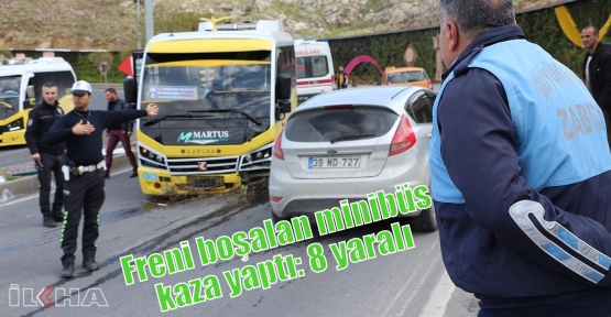 Freni boşalan minibüs kaza yaptı: 8 yaralı 