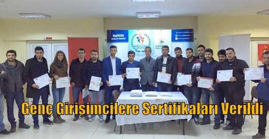 Genç Girişimcilere Sertifikaları Verildi