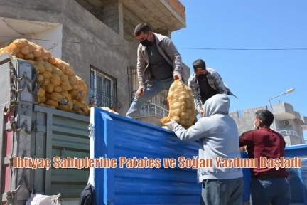 İhtiyaç Sahiplerine Patates ve Soğan Yardımı Başladı