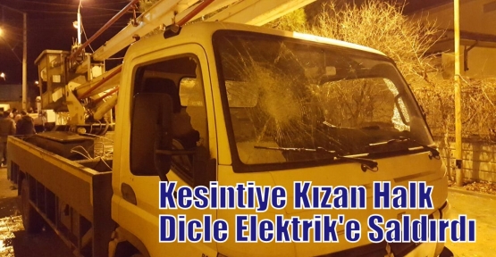 Kesintiye Kızan Halk Dicle Elektrik'e Saldırdı