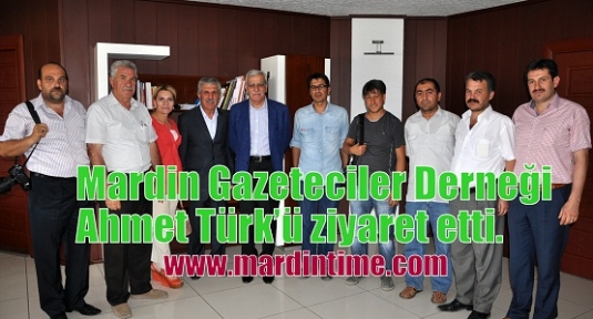 Mardin Gazeteciler Derneği Ahmet Türk’ü ziyaret etti. 