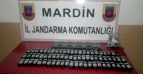 Nusaybin-Mardin karayolu üzerinde Kaçak Cep Telefonu Yakalandı