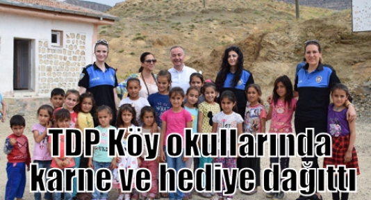 TDP Köy okullarında karne ve hediye dağıttı