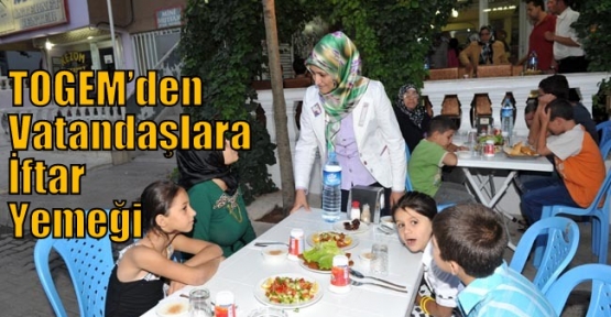 TOGEM’den Dar Gelirli  Vatandaşlara İftar Yemeği