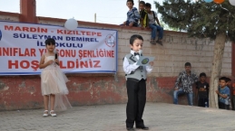 Süleyman Demirel İlkokulunda 1.Sınıflar Yıl Sonu Şenliği