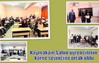 Kaymakam Şahin öğrencilerin karne sevincine ortak...