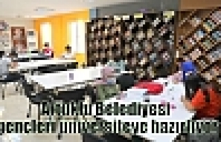 Artuklu Belediyesi gençleri üniversiteye hazırlıyor