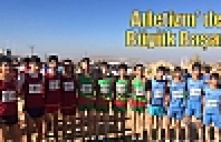 Atletizm’ de Büyük Başarı