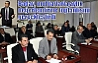Baday, muhtarlarla aylık değerlendirme toplantısını...