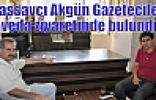 Başsavcı Akgün Gazetecilere veda ziyaretinde bulundu.