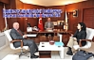 İngiltere Büyükelçisi Reddaway, Başkan Ayanoğlu'nu...
