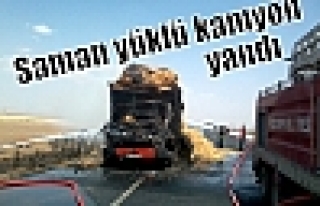 Saman yüklü kamyon yandı