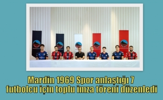 Mardin1969 Spor anlaştığı 7 futbolcu için toplu imza töreni düzenledi