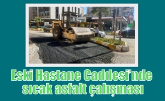 Eski Hastane Caddesi’nde sıcak asfalt çalışması