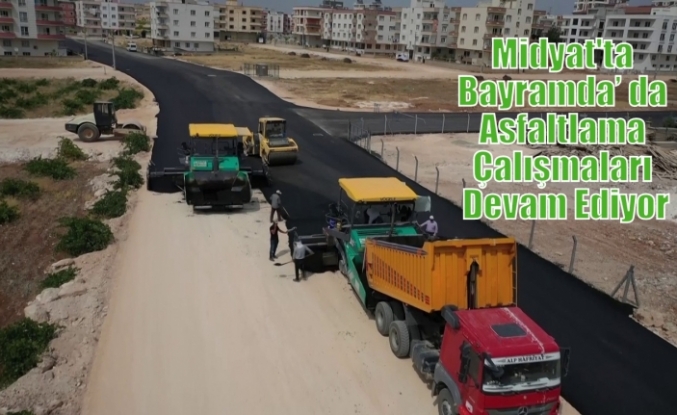 Midyat'ta Bayramda’ da Asfaltlama Çalışmaları Devam Ediyor