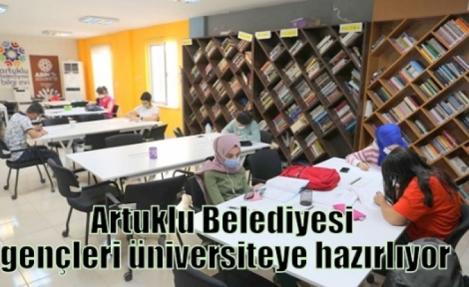 Artuklu Belediyesi gençleri üniversiteye hazırlıyor