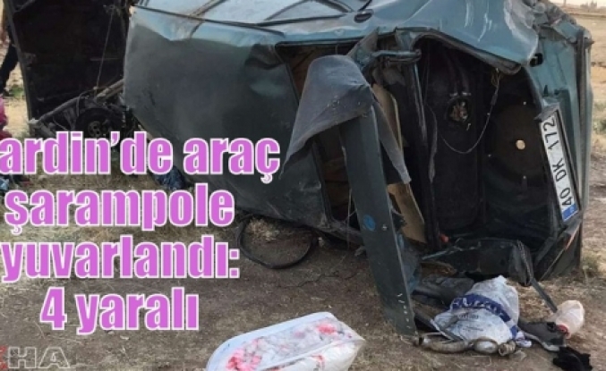 Mardin’de araç şarampole yuvarlandı: 4 yaralı 